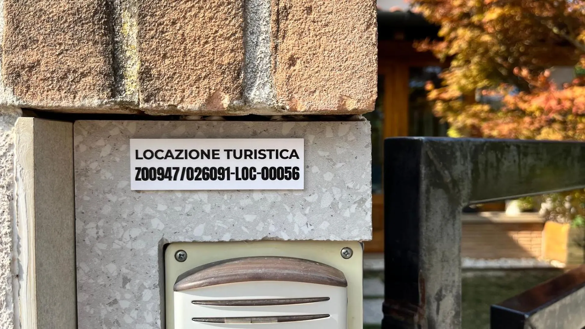 Acero Rosso Apartment Fontane  Homestay